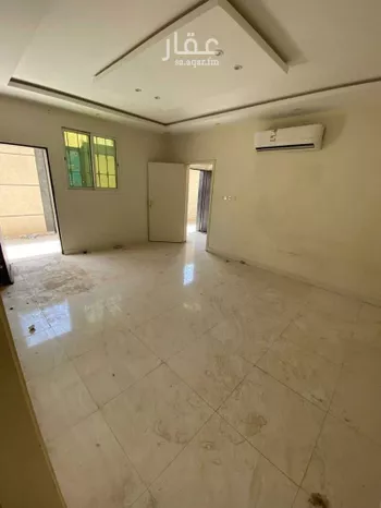 دور للبيع في شارع ابن الناظر, حي العزيزية, مدينة الرياض, منطقة الرياض