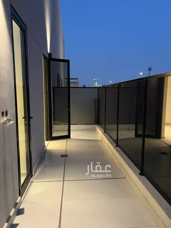 دور للبيع في شارع الحاوي, حي العقيق, مدينة الرياض, منطقة الرياض صورة 4
