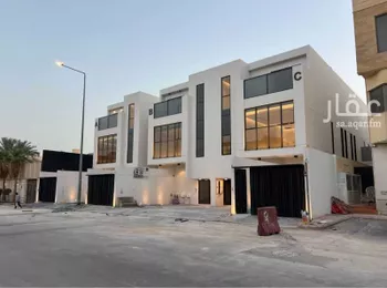 دور للبيع في شارع الحاوي, حي العقيق, مدينة الرياض, منطقة الرياض