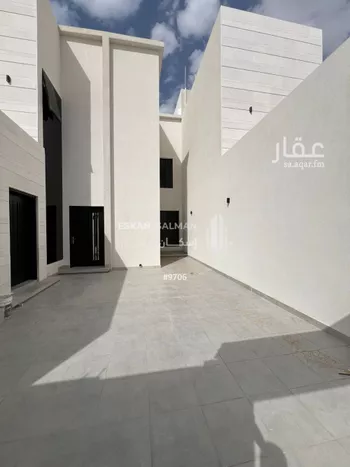 فيلا للبيع في شارع أبي غالب الصباغ, حي العونية, مدينة عنيزه, منطقة القصيم صورة 2
