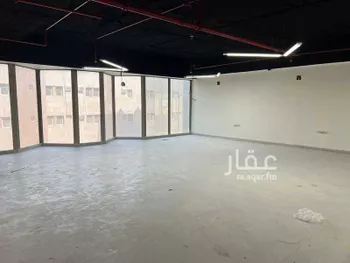 مكتب تجاري للإيجار في شارع الامام فيصل بن تركي بن عبدالله, حي أم سليم, مدينة الرياض, منطقة الرياض صورة 2