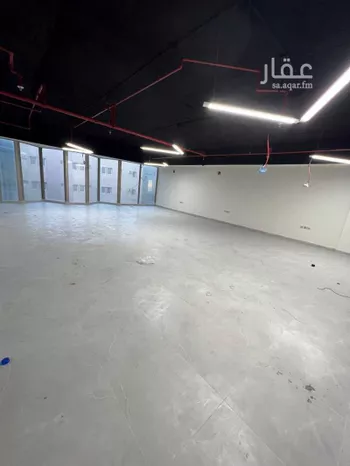 مكتب تجاري للإيجار في شارع الامام فيصل بن تركي بن عبدالله, حي أم سليم, مدينة الرياض, منطقة الرياض صورة 4