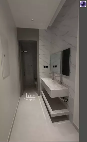 دور للبيع في شارع ابن قاضي, حي شبرا, مدينة الرياض, منطقة الرياض صورة 3