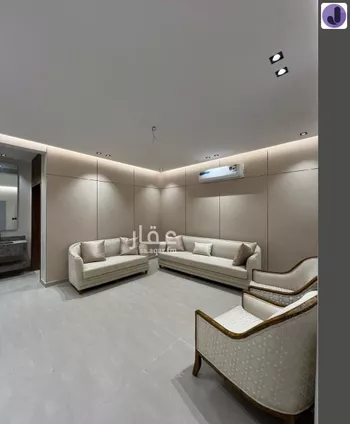 دور للبيع في شارع عبدالخالق الصابوني, حي عكاظ, مدينة الرياض, منطقة الرياض صورة 2