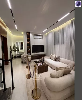 فيلا للبيع في شارع علي بن الحسن الخزرجي, حي عكاظ, مدينة الرياض, منطقة الرياض صورة 4