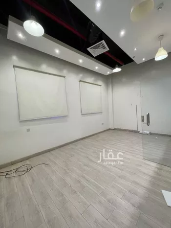 مكتب تجاري للإيجار في شارع انس بن مالك, حي الملقا, مدينة الرياض, منطقة الرياض صورة 4