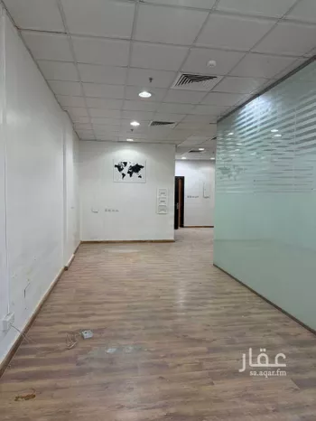 مكتب تجاري للإيجار في شارع انس بن مالك, حي الملقا, مدينة الرياض, منطقة الرياض صورة 3