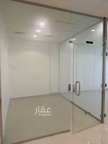 مكتب تجاري للإيجار في شارع انس بن مالك, حي الملقا, مدينة الرياض, منطقة الرياض صورة 5