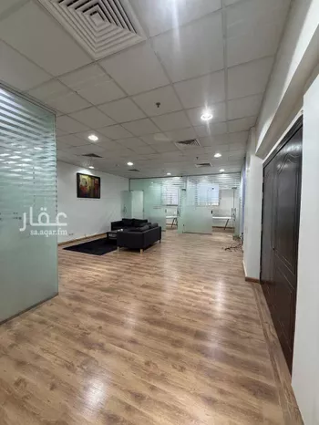 مكتب تجاري للإيجار في شارع انس بن مالك, حي الملقا, مدينة الرياض, منطقة الرياض
