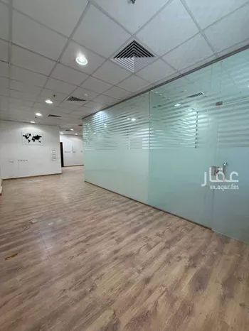 مكتب تجاري للإيجار في شارع انس بن مالك, حي الملقا, مدينة الرياض, منطقة الرياض صورة 2