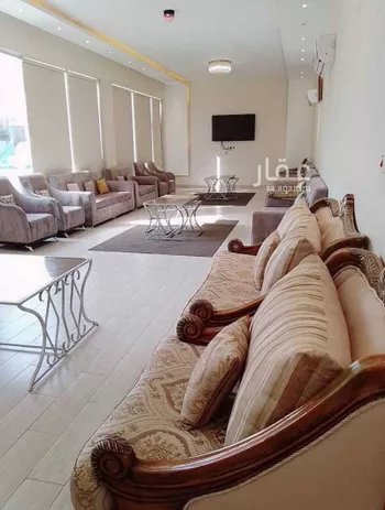استراحة للبيع في شارع يزيد بن الاخنس السلمي, حي الرصف, مدينة حائل, منطقة حائل صورة 4