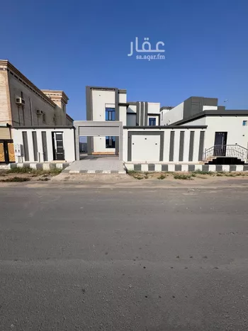 فيلا للبيع في شارع هند بنت ابي امية, حي الزهور, مدينة صامطه, منطقة جازان