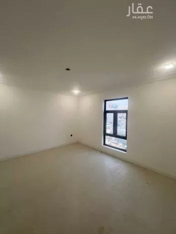 عمارة للإيجار في شارع الامير احمد ابن عبدالعزيز, حي مدينة العمال, مدينة الخبر, المنطقة الشرقية صورة 2