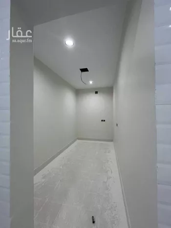 دور للبيع في شارع عبدالوهاب الأحمدي, حي بدر, مدينة الرياض, منطقة الرياض صورة 4