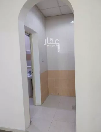 مكتب تجاري للإيجار في شارع الحادي عشر, حي العدامة, مدينة الدمام, المنطقة الشرقية صورة 3