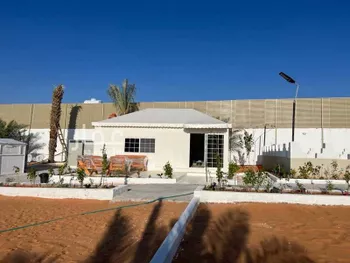 استراحة للبيع في حي مزارع وادى العماريه, مدينة مزارع وادى العماريه, منطقة الرياض صورة 3