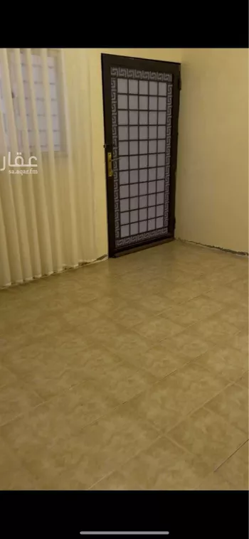 شقة للإيجار في شارع أحمد بن مردويه ، حي النقرة ، حائل ، منطقة حائل صورة 2