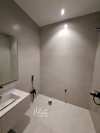فيلا للبيع في شارع عكاظ , حي عكاظ, مدينة الرياض, منطقة الرياض صورة 3