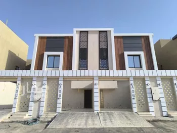 دور للبيع في حي بدر, مدينة الرياض, منطقة الرياض