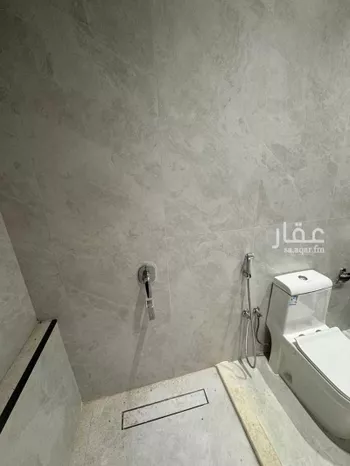 عمارة للبيع في شارع شاكر بن مكي ، المدينة المنورة ، منطقة المدينة المنورة صورة 5