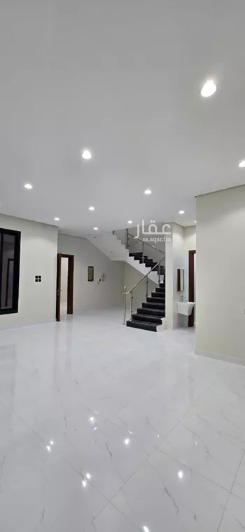 فيلا للبيع في شارع رقم 235, حي ظهرة لبن, مدينة الرياض, منطقة الرياض صورة 2
