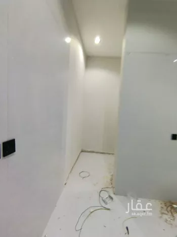 فيلا للبيع في شارع سهل الساعدي, حي نوارة, مدينة المزاحميه, منطقة الرياض صورة 2