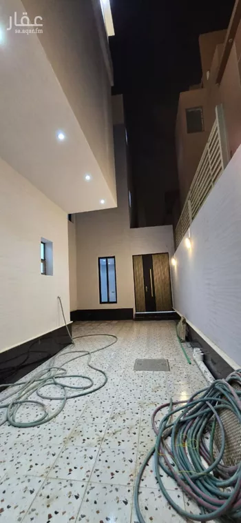 فيلا للبيع في شارع رقم 235, حي ظهرة لبن, مدينة الرياض, منطقة الرياض صورة 4