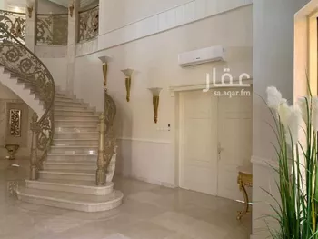 فيلا للبيع في شارع ابي المظفر المبارك, حي النقرة, مدينة حائل, منطقة حائل صورة 4