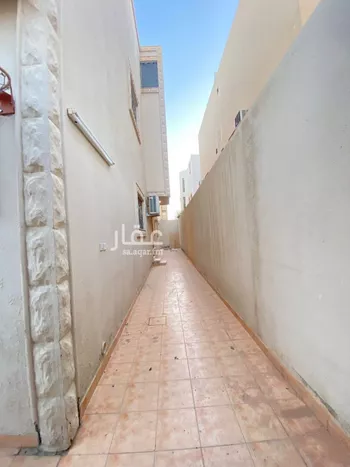 فيلا للإيجار في شارع رقم 300, حي الياسمين, مدينة الرياض, منطقة الرياض صورة 3