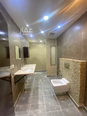 فيلا للإيجار في شارع حسين الجزيري, حي المصيف, مدينة الرياض, منطقة الرياض صورة 4