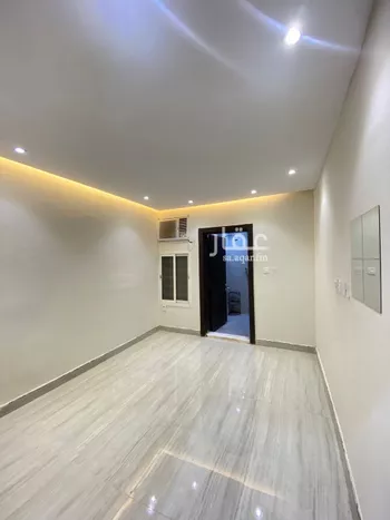شقة للإيجار في شارع جرير بن عبدالله البجلي, حي مغرزات, مدينة الرياض, منطقة الرياض صورة 2