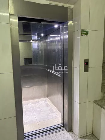 شقة للإيجار في شارع رؤية بن العجاج, حي الوزارات, مدينة الرياض, منطقة الرياض صورة 3