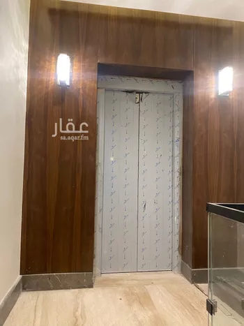 دور للبيع في شارع عبدالله بن عتيك, حي النفل, مدينة الرياض, منطقة الرياض صورة 2