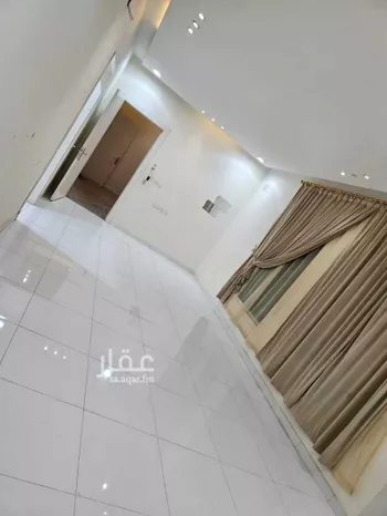 فيلا للإيجار في شارع احمد بن غنائم, حي بدر, مدينة الرياض, منطقة الرياض صورة 4
