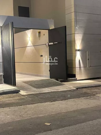 فيلا للبيع في شارع عبدالله بن المهاجر ، حي المهدية ، الرياض ، منطقة الرياض صورة 3