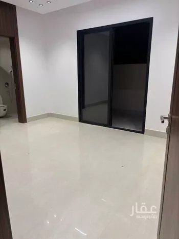 فيلا للبيع في شارع عبدالله بن المهاجر ، حي المهدية ، الرياض ، منطقة الرياض صورة 5