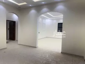 فيلا للبيع في شارع عبدالرحمن بن ابي حاتم, حي الرمال, مدينة الرياض, منطقة الرياض صورة 2