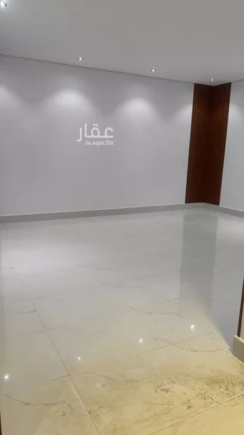 فيلا للبيع في شارع يوسف اللخمي, حي الرمال, مدينة الرياض, منطقة الرياض صورة 3