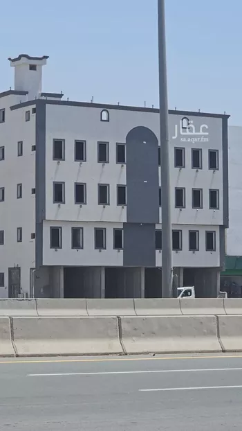 محل للإيجار في شارع طريق جيزان الدولي, حي الفضيلة, مدينة جدة, منطقة مكة المكرمة