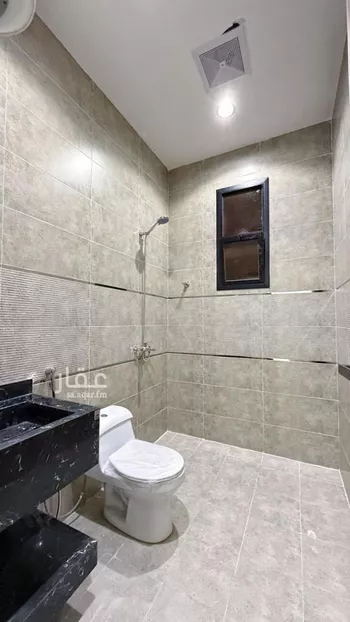 شقة للبيع في شارع طارق, حي الصفاء, مدينة ابها, منطقة عسير صورة 4