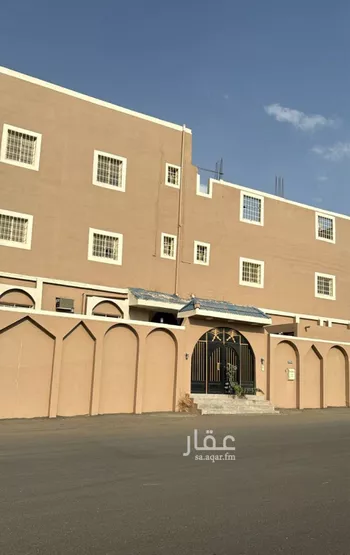 عمارة للبيع في حي الروضة, مدينة ابها, منطقة عسير