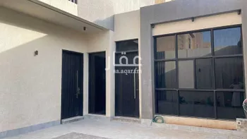 فيلا للبيع في شارع أبي الحسن بن الجوزي ، حي عكاظ ، الرياض ، منطقة الرياض صورة 2