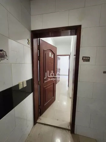 شقة للإيجار في شارع ابو العباس النسائي, حي الراكة الشمالية, مدينة الدمام, المنطقة الشرقية صورة 2