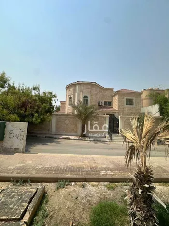 فيلا للبيع في مدينة الظهران, المنطقة الشرقية