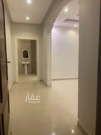 دور للإيجار في شارع محمد بن الحارث التغلبي, حي عكاظ, مدينة الرياض, منطقة الرياض صورة 3