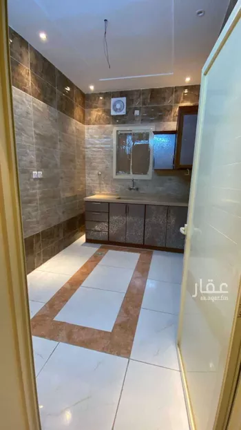 شقة للإيجار في شارع ابي دولامه, حي المطار, مدينة جازان, منطقة جازان صورة 3