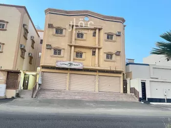 محل للإيجار في امتداد شارع الرصراص, حي الهر ير, خميس مشيط