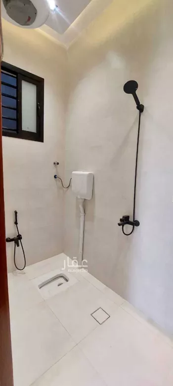 دور للبيع في شارع التاجر, حي الزهور, مدينة ابها, منطقة عسير صورة 5