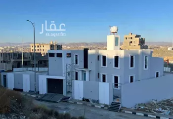 دور للبيع في شارع العام, حي الغدير, مدينة ابها, منطقة عسير صورة 2