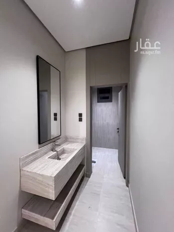 دور للبيع في شارع عبدالله العدوي, حي القيروان, مدينة خميس مشيط, منطقة عسير صورة 4